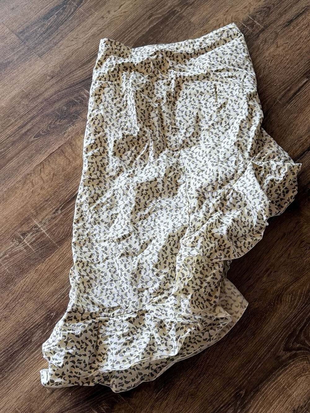 Beachgold Anthropologie Ruffled High-Low Animal Print Midi Skirt Size S